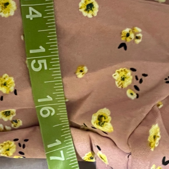 Light lavender maxi dress with flowers - Picture 4 of 8